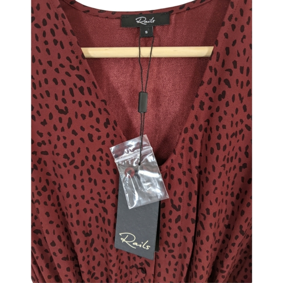 NWT Rails Jet Rust Spotted Red Belted V-neck Wide Leg Jumpsuit - Picture 11 of 13